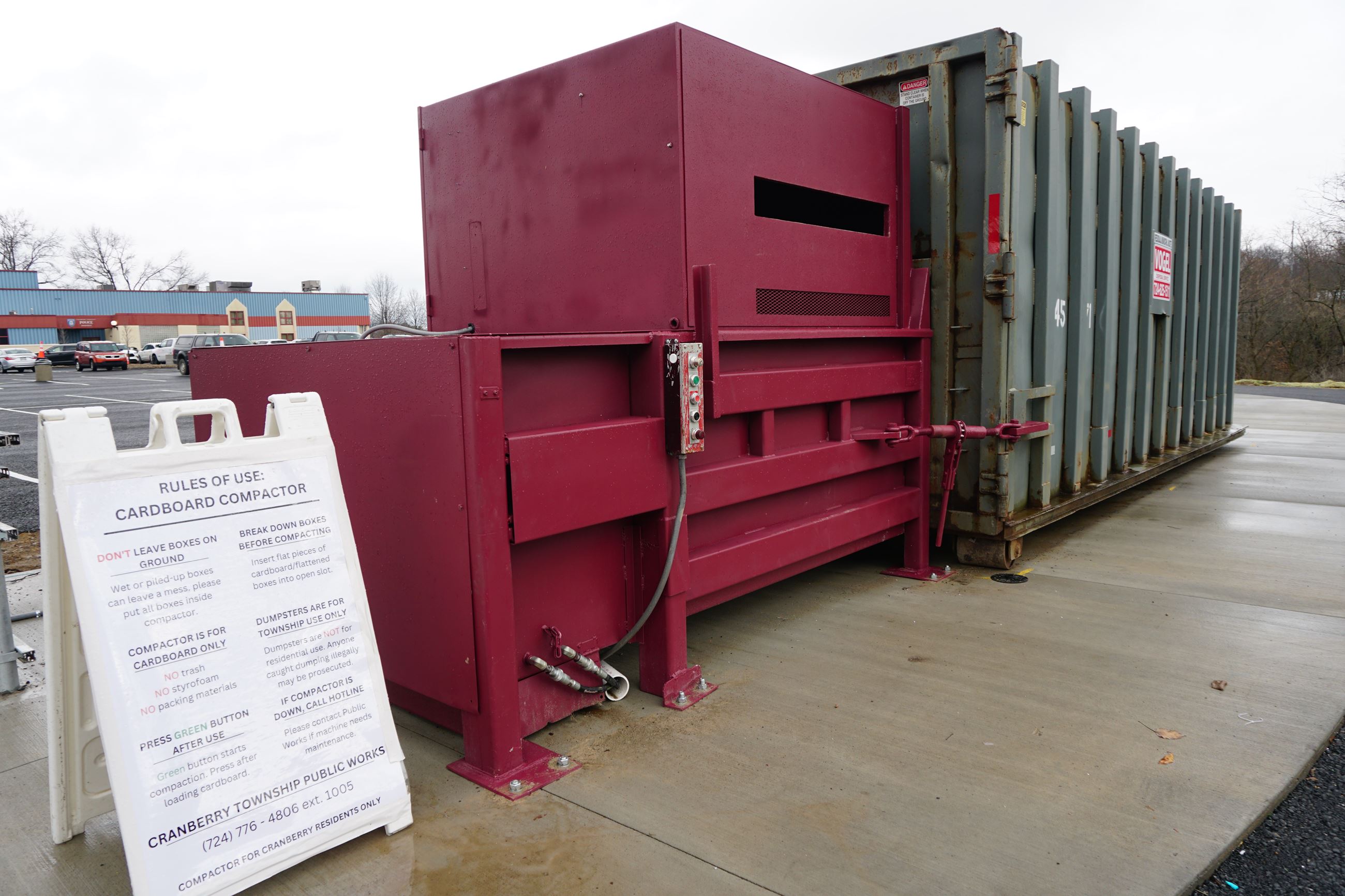 Cardboard Compactor - 11-30-2022 (2)